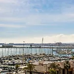 Pink Frontline Premium Apartman Torrevieja